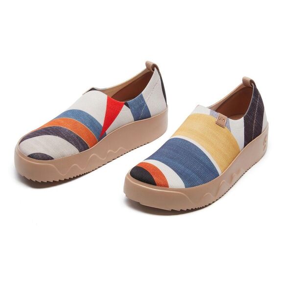 UIN Shoes - UIN Women's Walking Travel Shoes Casual Fashion Sneaker (Circular Space 2)
